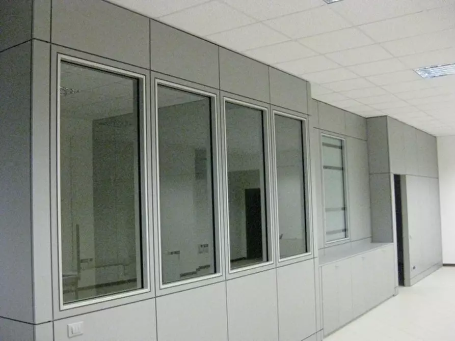 Immagine 2 di Ufficio in affitto  in Via Regina Pacis a Sassuolo