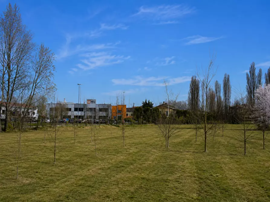 Immagine 9 di Terreno in vendita  in via benedetta a Parma