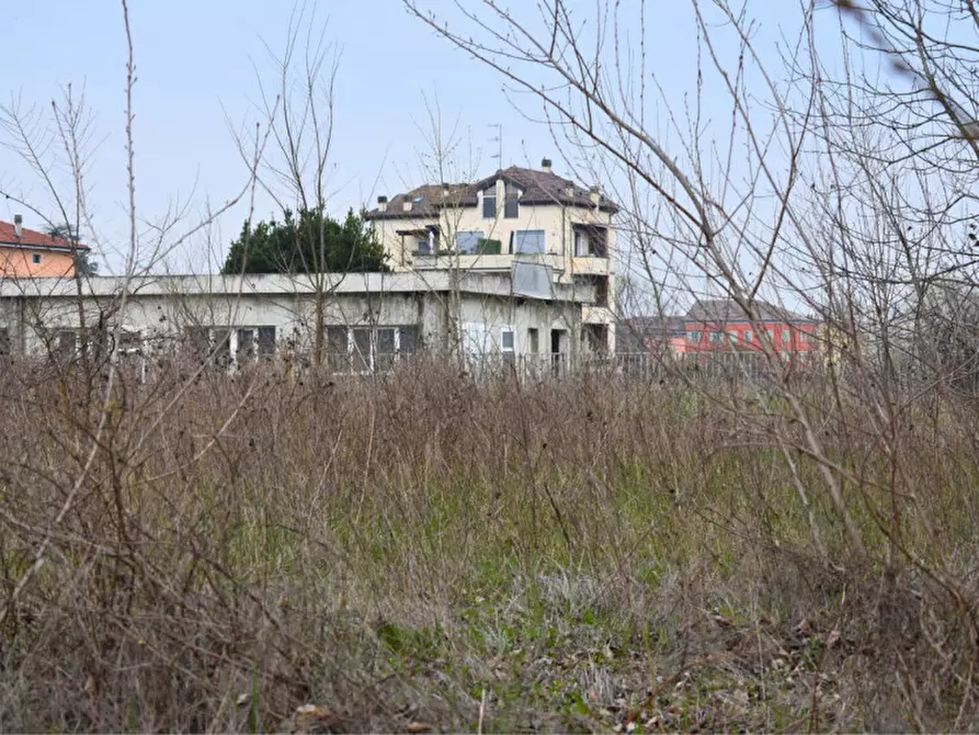 Immagine 11 di Terreno in vendita  in via benedetta a Parma