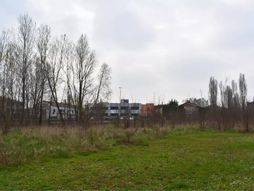 Immagine 25 di Terreno in vendita  in via benedetta a Parma