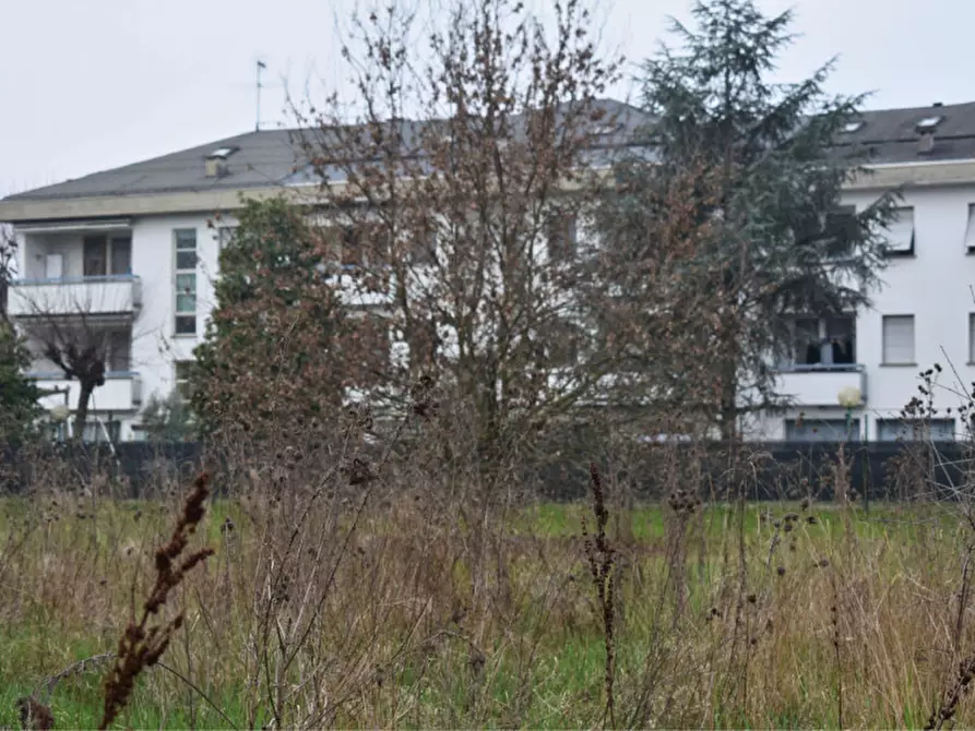 Immagine 31 di Terreno in vendita  in via benedetta a Parma