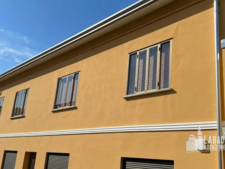Immagine 2 di Casa bifamiliare in vendita  in Piazza Guglielmo Marconi 236 a Bagnolo Di Po