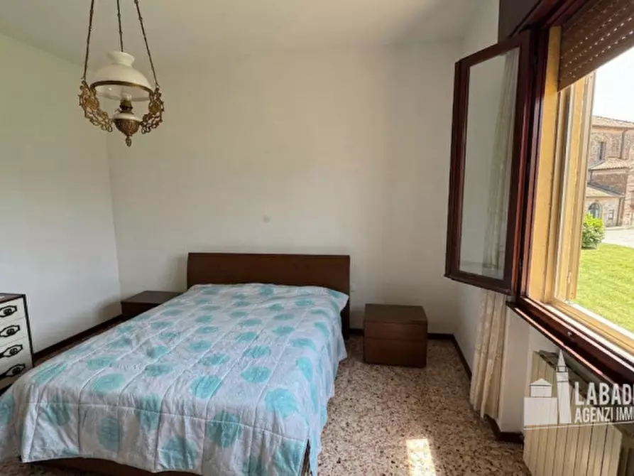 Immagine 20 di Casa bifamiliare in vendita  in Piazza Guglielmo Marconi 236 a Bagnolo Di Po