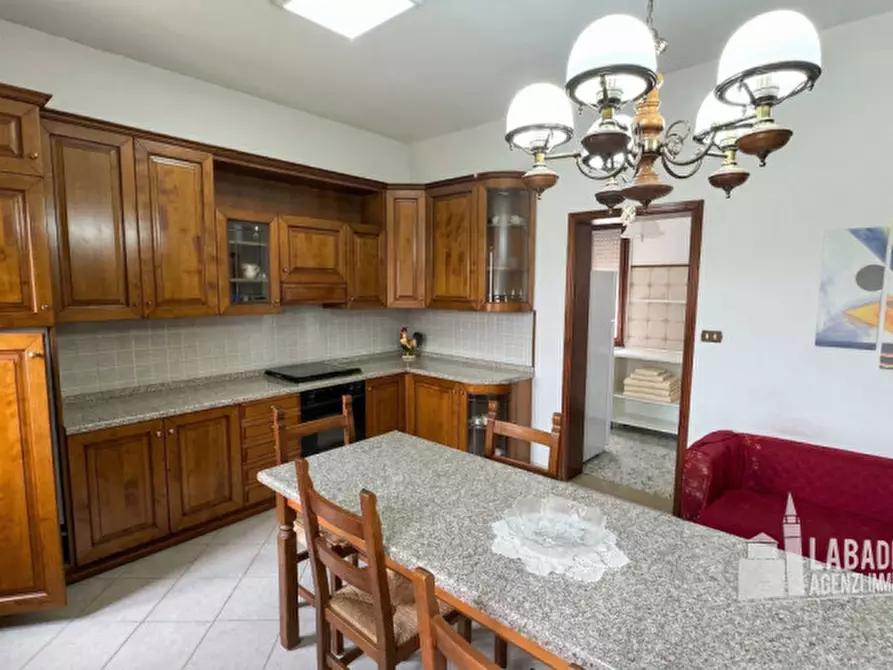 Immagine 29 di Casa bifamiliare in vendita  in Piazza Guglielmo Marconi 236 a Bagnolo Di Po