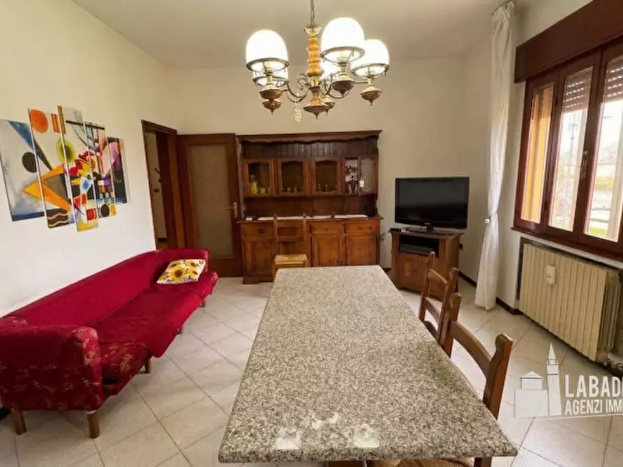 Immagine 30 di Casa bifamiliare in vendita  in Piazza Guglielmo Marconi 236 a Bagnolo Di Po