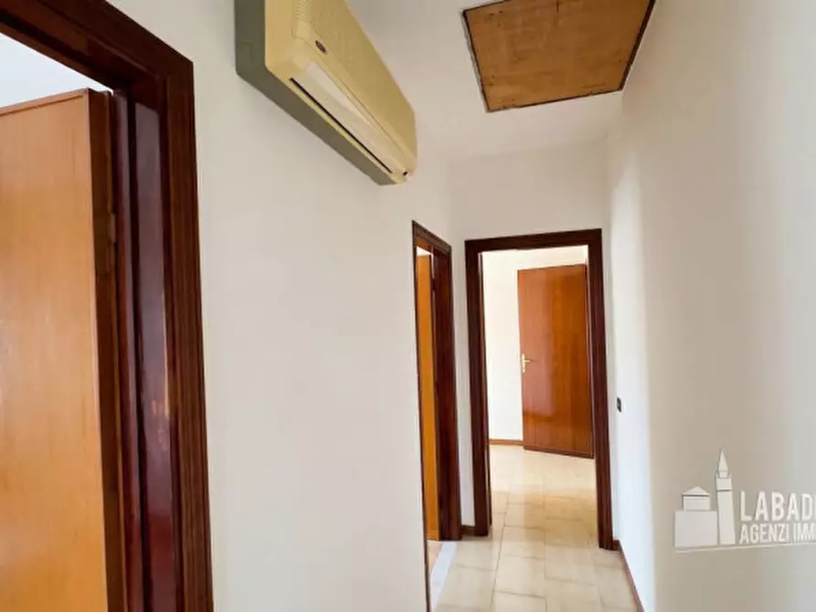 Immagine 40 di Casa bifamiliare in vendita  in Piazza Guglielmo Marconi 236 a Bagnolo Di Po