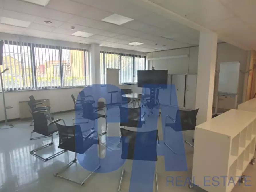 Immagine 4 di Ufficio in vendita  in VIA GRANDI A. a Vimodrone