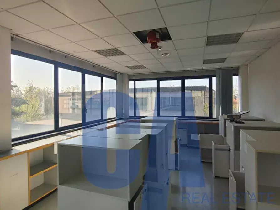Immagine 17 di Ufficio in vendita  in VIA MASCAGNI P. a Cologno Monzese