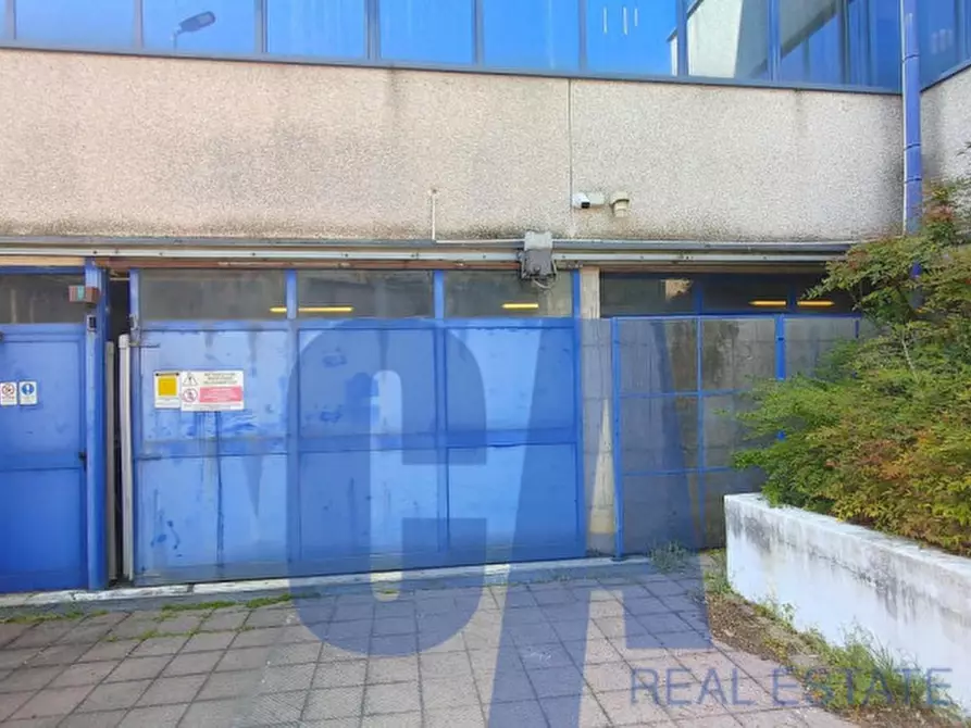 Immagine 21 di Ufficio in vendita  in VIA MASCAGNI P. a Cologno Monzese