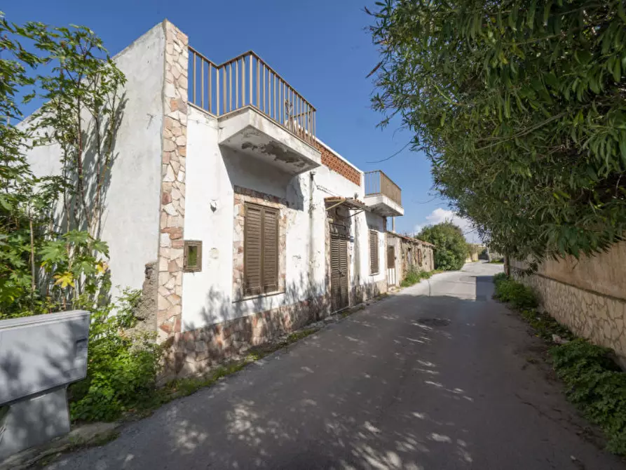 Immagine 10 di Appartamento in vendita  in via margi a Messina