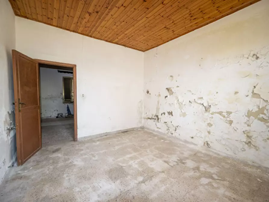 Immagine 33 di Appartamento in vendita  in via margi a Messina