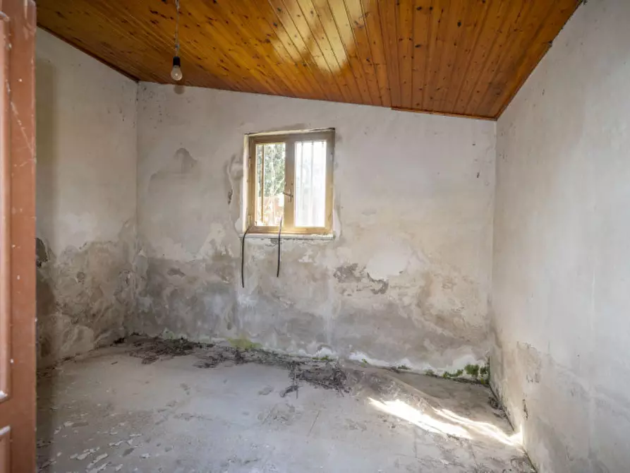 Immagine 36 di Appartamento in vendita  in via margi a Messina