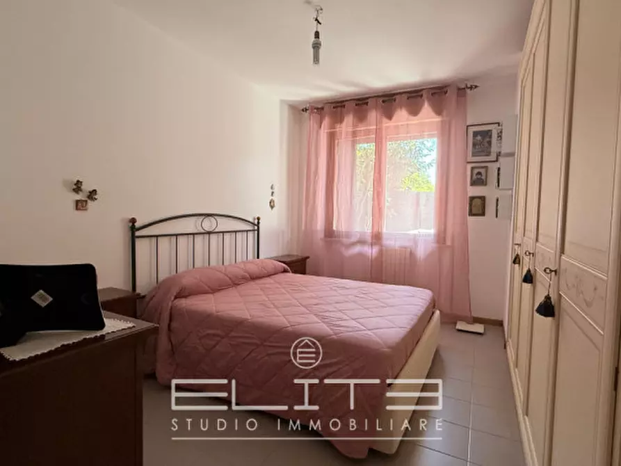 Immagine 8 di Appartamento in vendita  in VIA MIGLIOLI a Ancona