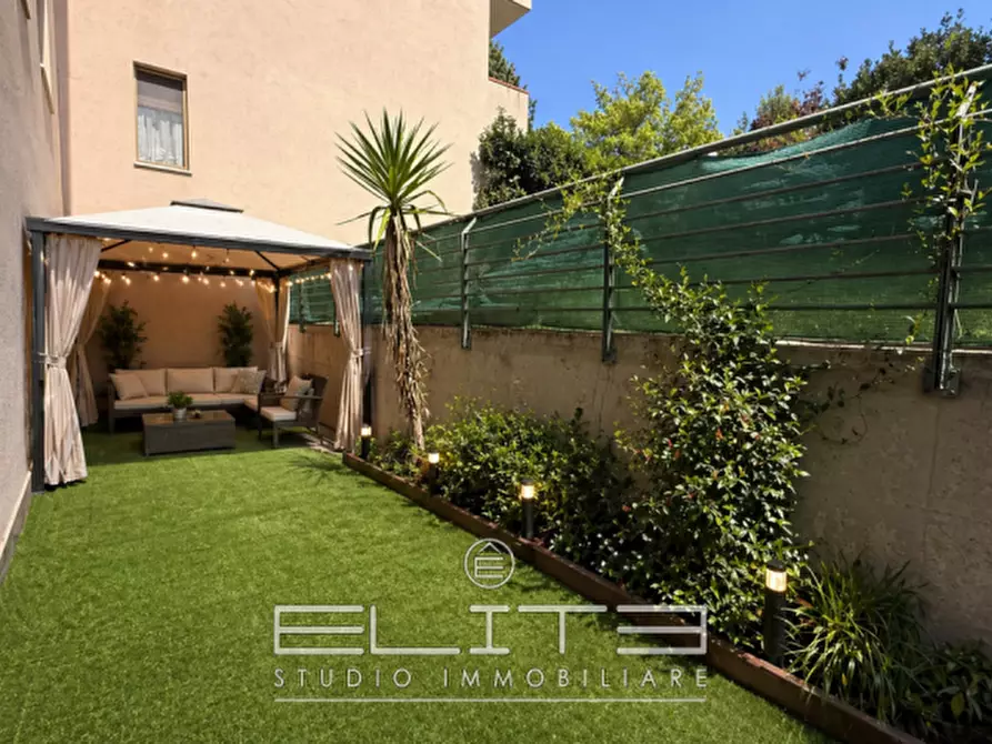 Immagine 14 di Appartamento in vendita  in VIA MIGLIOLI a Ancona