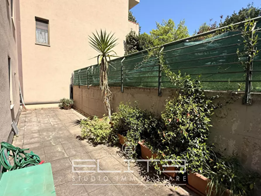 Immagine 15 di Appartamento in vendita  in VIA MIGLIOLI a Ancona