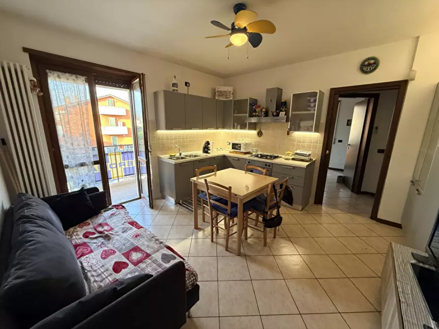 Immagine 3 di Appartamento in vendita  in Via Carristi d'Italia a Vigasio