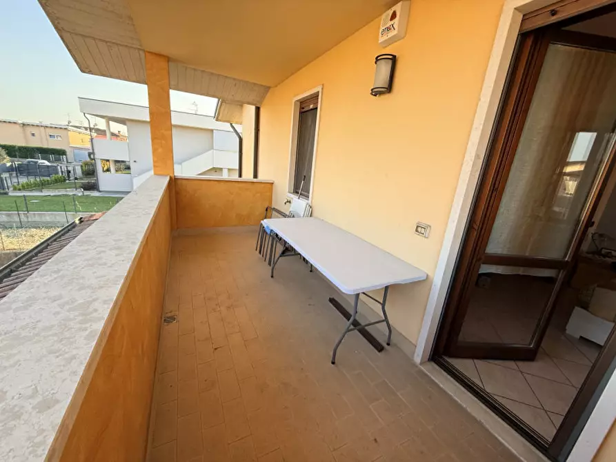 Immagine 6 di Appartamento in vendita  in Via Carristi d'Italia a Vigasio