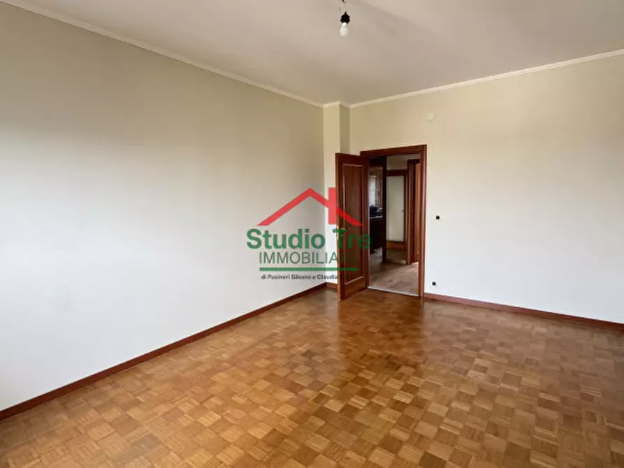 Immagine 18 di Appartamento in vendita  in Corso del Popolo 231 a Venezia