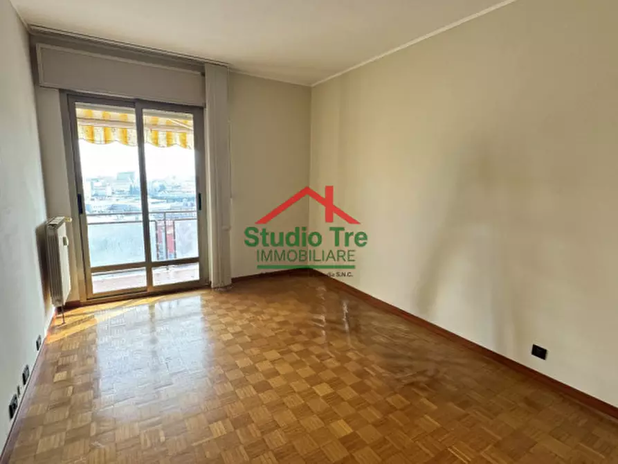 Immagine 22 di Appartamento in vendita  in Corso del Popolo 231 a Venezia