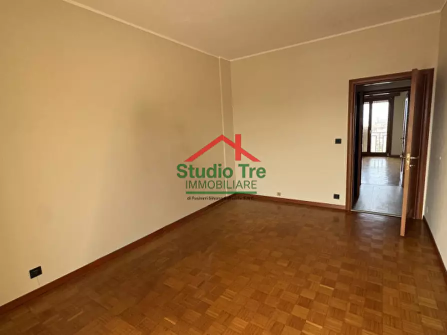 Immagine 26 di Appartamento in vendita  in Corso del Popolo 231 a Venezia