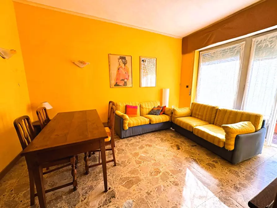 Immagine 3 di Appartamento in vendita  in Via Frugone a Santa Margherita Ligure