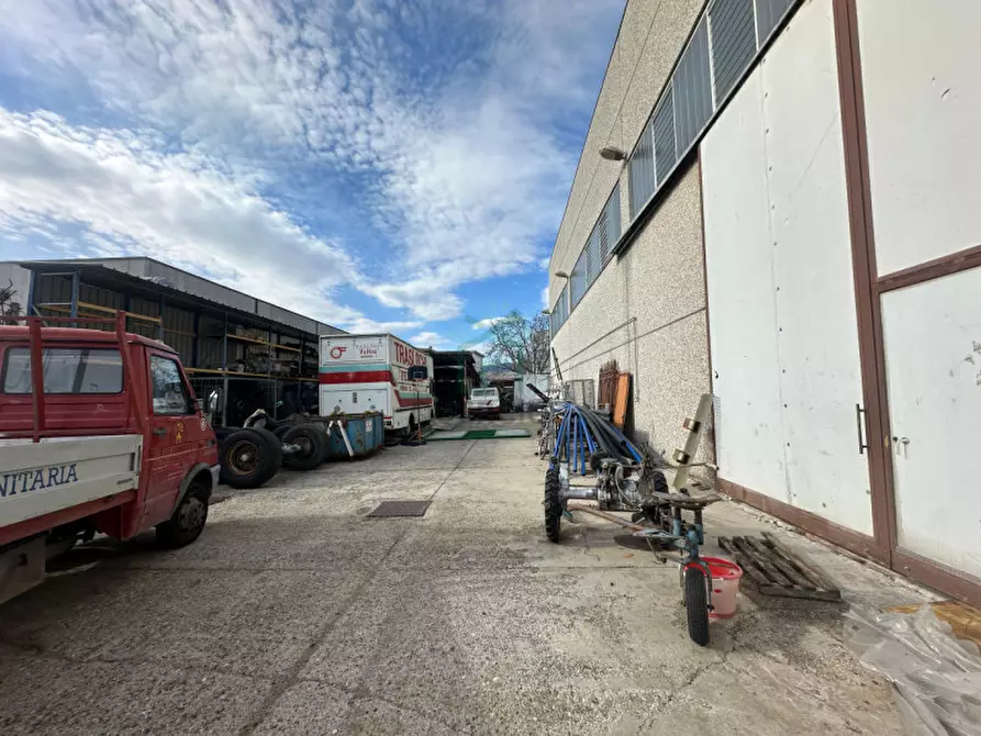 Immagine 10 di Capannone industriale in vendita  in via alessandro volta a Pescantina