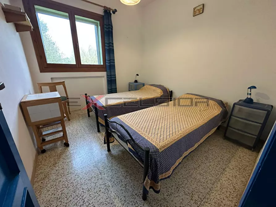 Immagine 6 di Bed & Breakfast in vendita  in Corso Mazzini 7 a Mesola