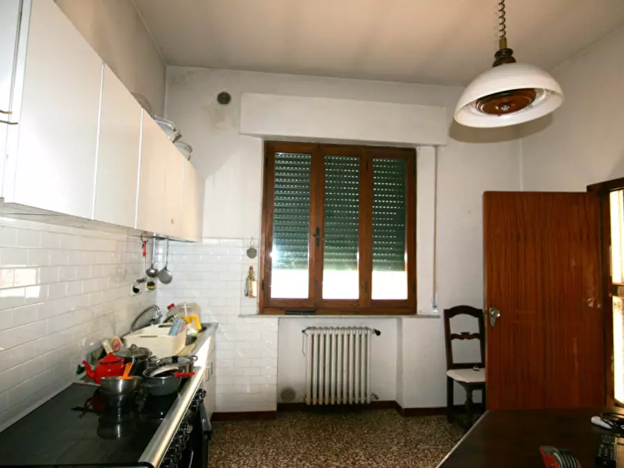 Immagine 9 di Casa indipendente in vendita  a Torrita Di Siena
