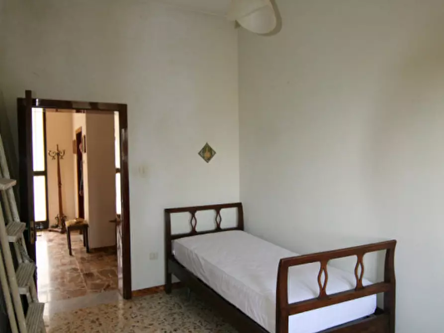 Immagine 15 di Casa indipendente in vendita  a Torrita Di Siena