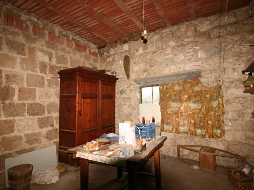 Immagine 23 di Casa indipendente in vendita  a Torrita Di Siena