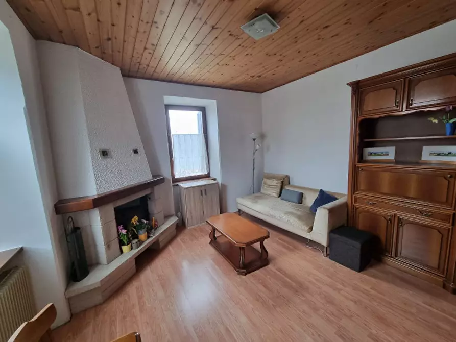 Immagine 1 di Appartamento in vendita  a Ronzone