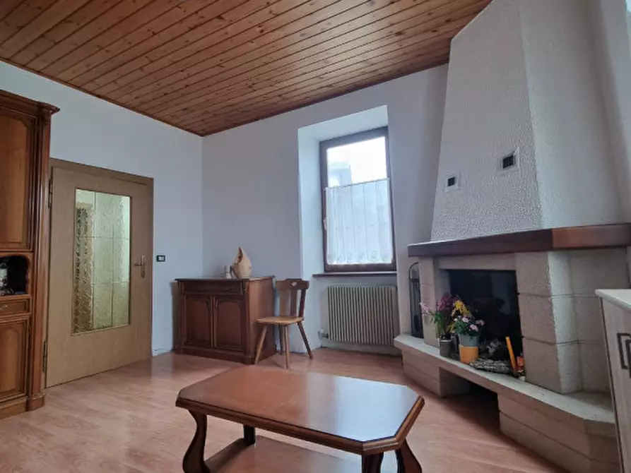 Immagine 11 di Appartamento in vendita  a Ronzone