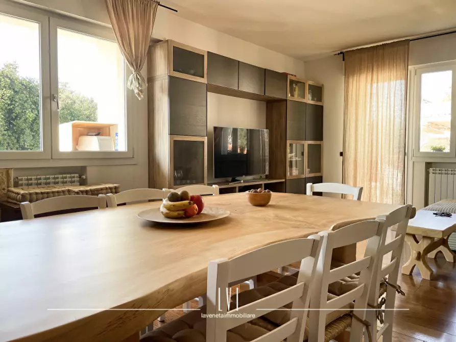 Immagine 5 di Appartamento in vendita  in Via Antoniotto Usodimare a Venezia