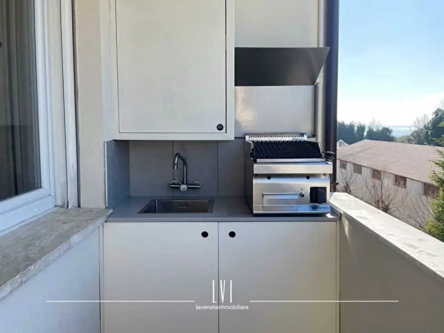 Immagine 7 di Appartamento in vendita  in Via Antoniotto Usodimare a Venezia