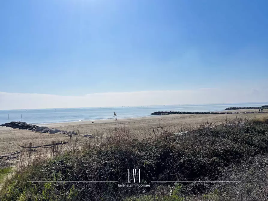 Immagine 39 di Appartamento in vendita  in Via Antoniotto Usodimare a Venezia