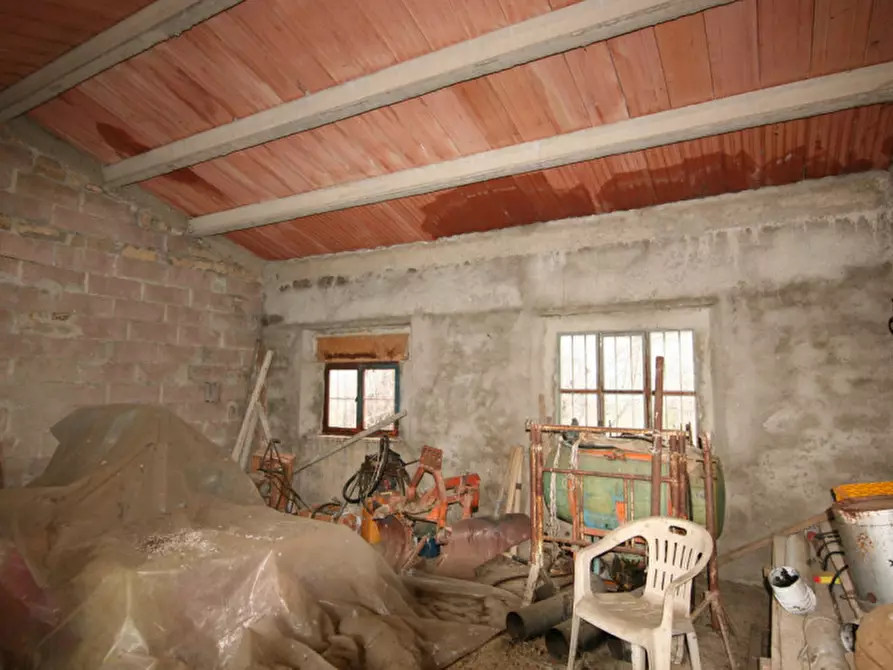 Immagine 2 di Casa indipendente in vendita  a Castiglione D'orcia