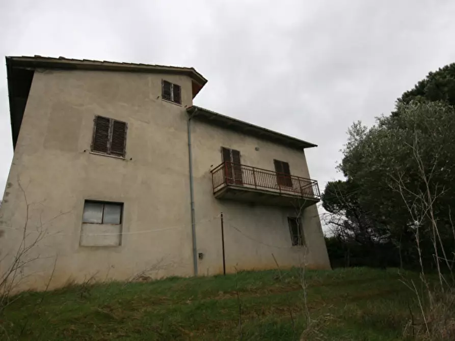 Immagine 9 di Casa indipendente in vendita  a Castiglione D'orcia