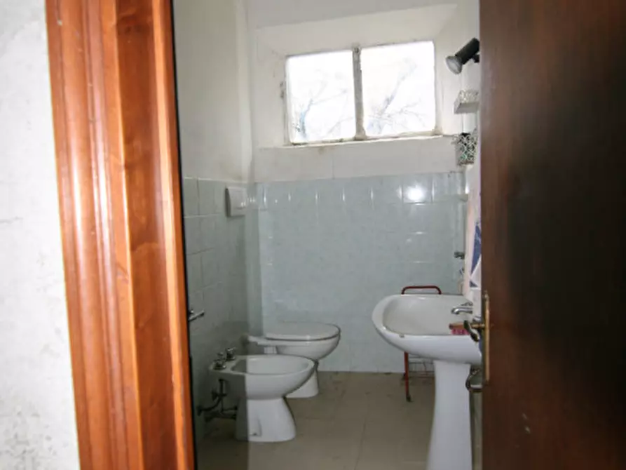 Immagine 14 di Casa indipendente in vendita  a Castiglione D'orcia