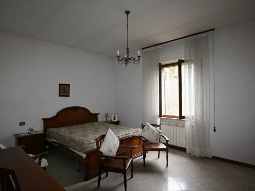 Immagine 24 di Casa indipendente in vendita  a Castiglione D'orcia