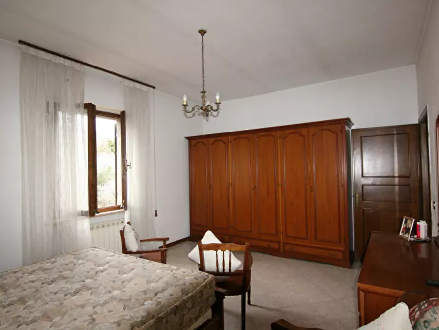 Immagine 26 di Casa indipendente in vendita  a Castiglione D'orcia