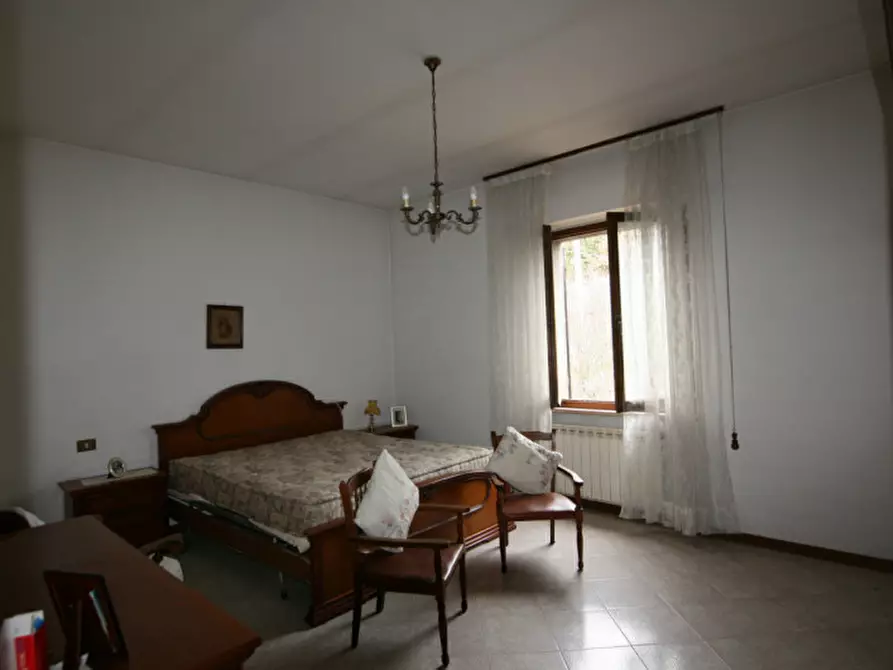 Immagine 27 di Casa indipendente in vendita  a Castiglione D'orcia