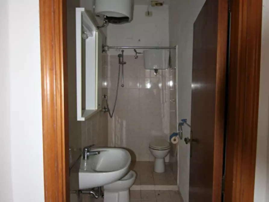 Immagine 9 di Casa indipendente in vendita  a Castiglione D'orcia