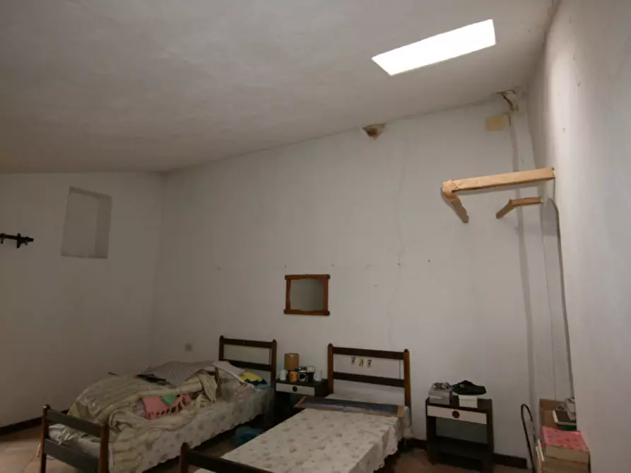 Immagine 15 di Casa indipendente in vendita  a Castiglione D'orcia