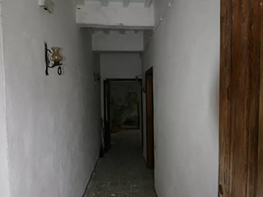 Immagine 5 di Casa indipendente in vendita  a Castiglione D'orcia