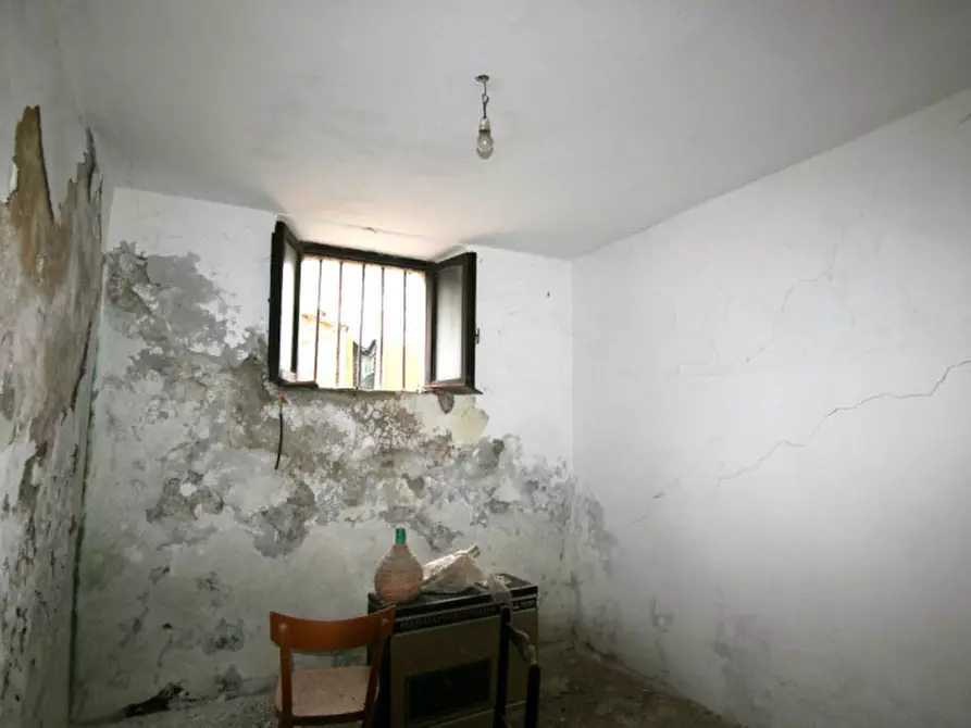 Immagine 7 di Casa indipendente in vendita  a Castiglione D'orcia