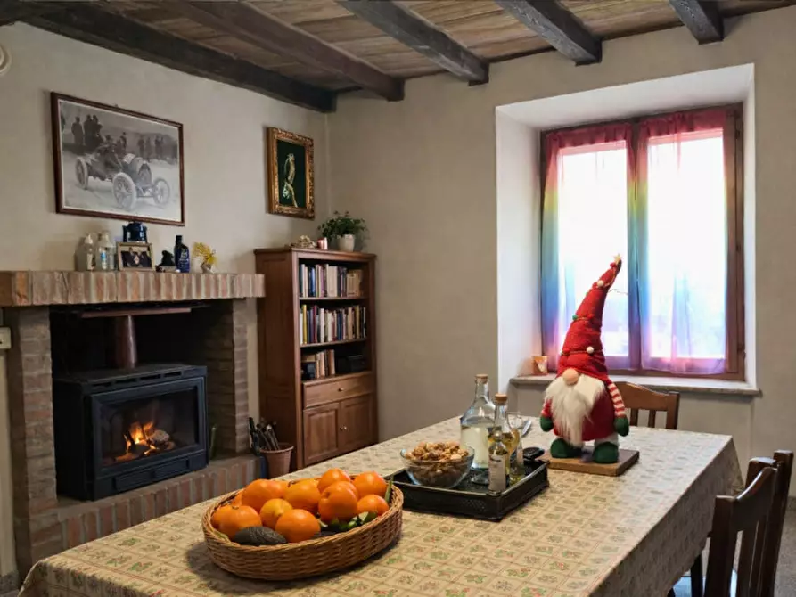 Immagine 5 di Rustico / casale in vendita  in via Costa a Fornovo Di Taro