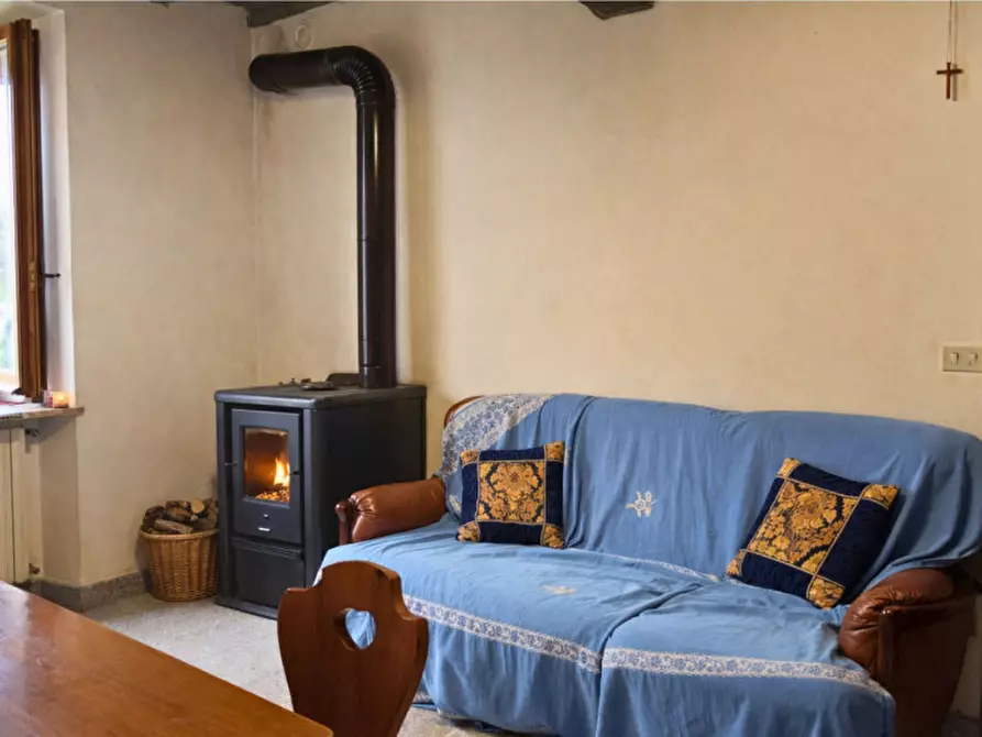 Immagine 8 di Rustico / casale in vendita  in via Costa a Fornovo Di Taro