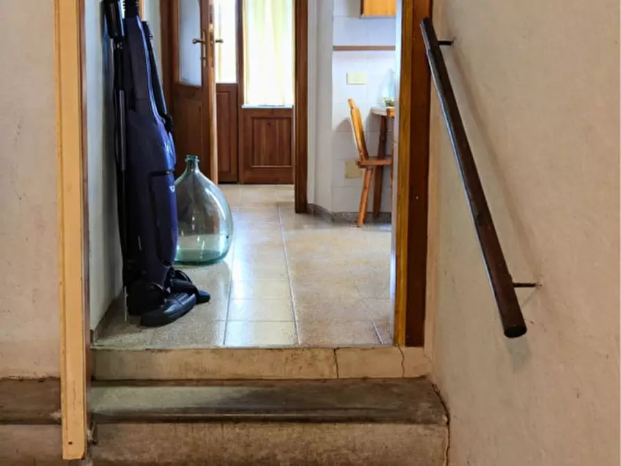 Immagine 13 di Rustico / casale in vendita  in via Costa a Fornovo Di Taro