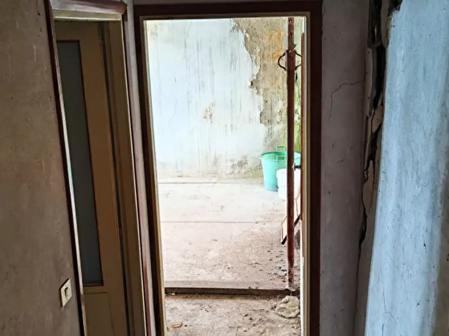 Immagine 21 di Rustico / casale in vendita  in via Costa a Fornovo Di Taro