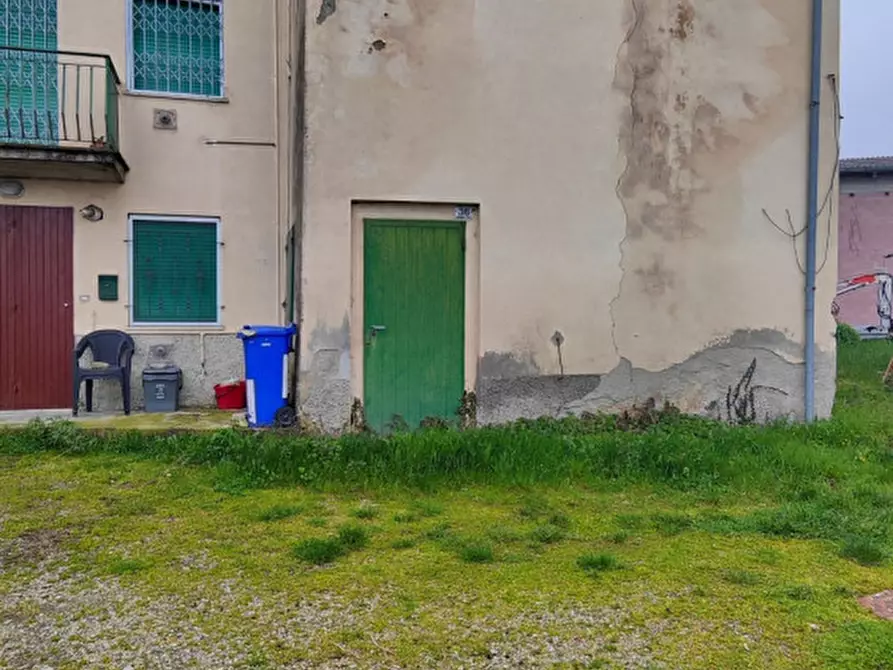 Immagine 33 di Rustico / casale in vendita  in via Costa a Fornovo Di Taro